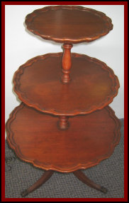 06190905_how_much_is_that_antique_collectible_worth001001.jpg